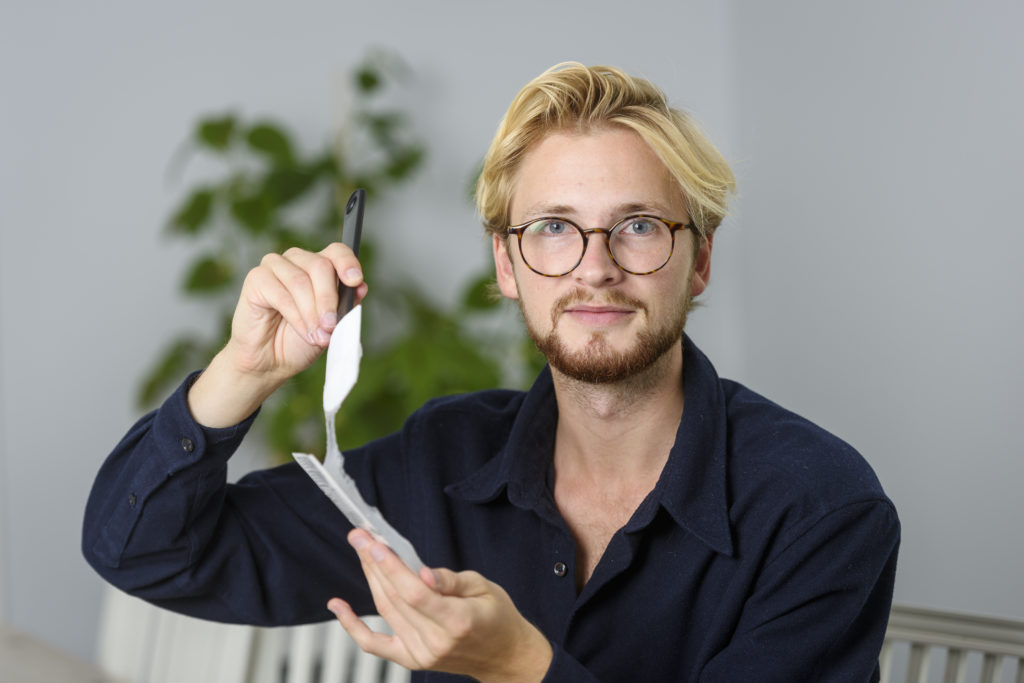 Per Pontus Törnqvist la plastica deve tornare ad essere un bene prezioso e di lusso.