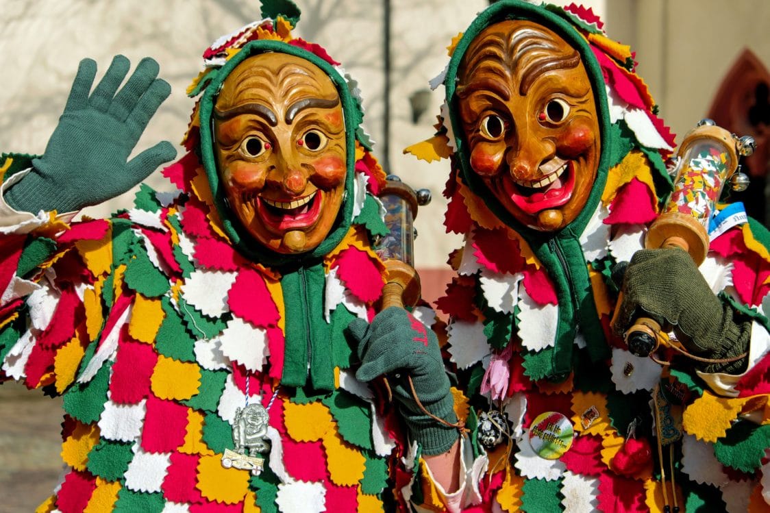 riciclo creativo carnevale